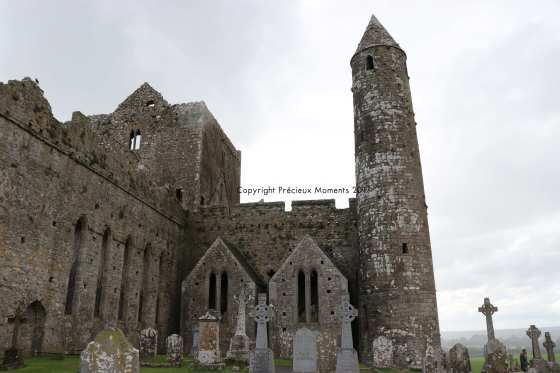 rock of cashel croix et abbaye