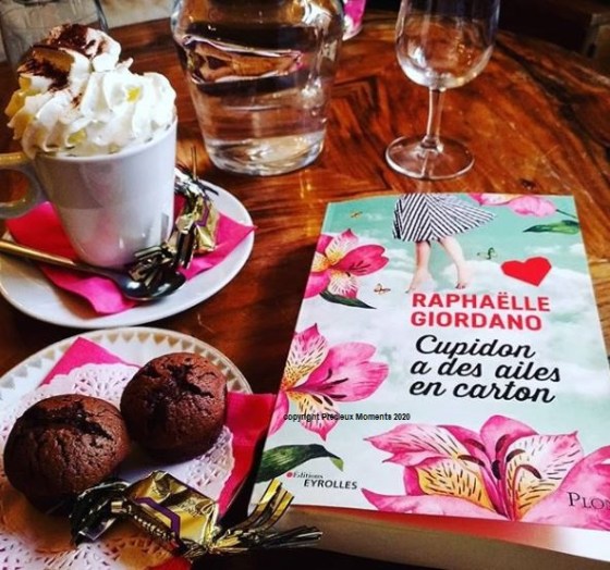 Cupidon a des ailes en carton de Raphalle Giordano